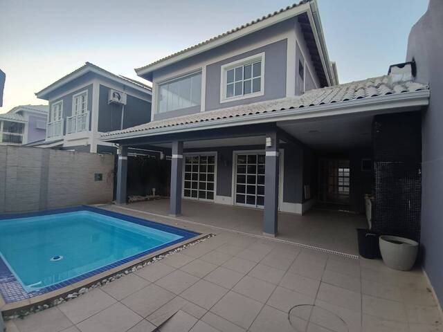 #8 - Casa para Venda em Rio de Janeiro - RJ