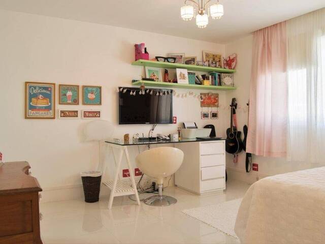 #28 - Casa para Venda em Rio de Janeiro - RJ