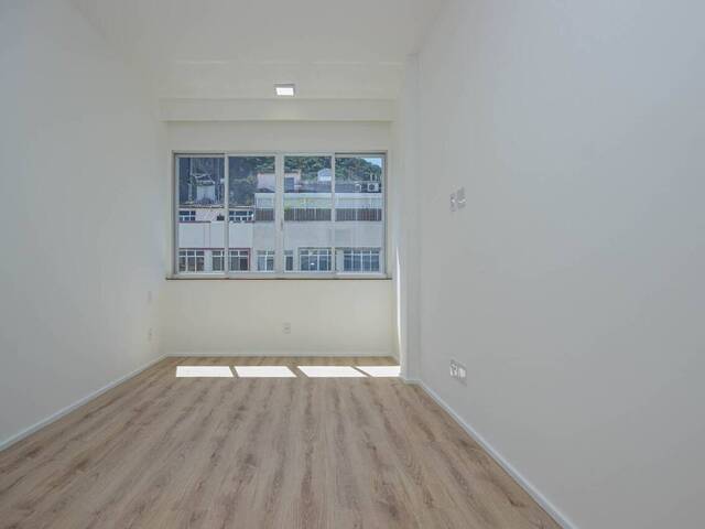 Apartamento para Venda em Rio de Janeiro - 2